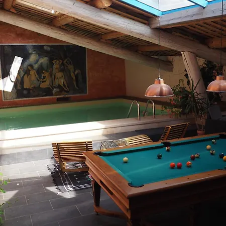 D'hotes Le Relais Des Marmottes En Luberon