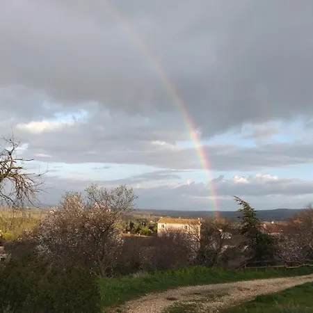 D'hotes Le Relais Des Marmottes En Luberon Bed & Breakfast Lagnes